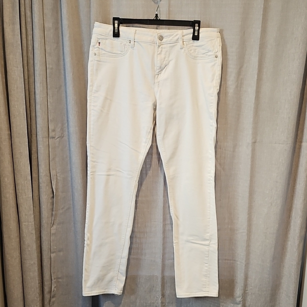 Vigoss The Chelsea Women's Skinny Stretch White Denim Jeans